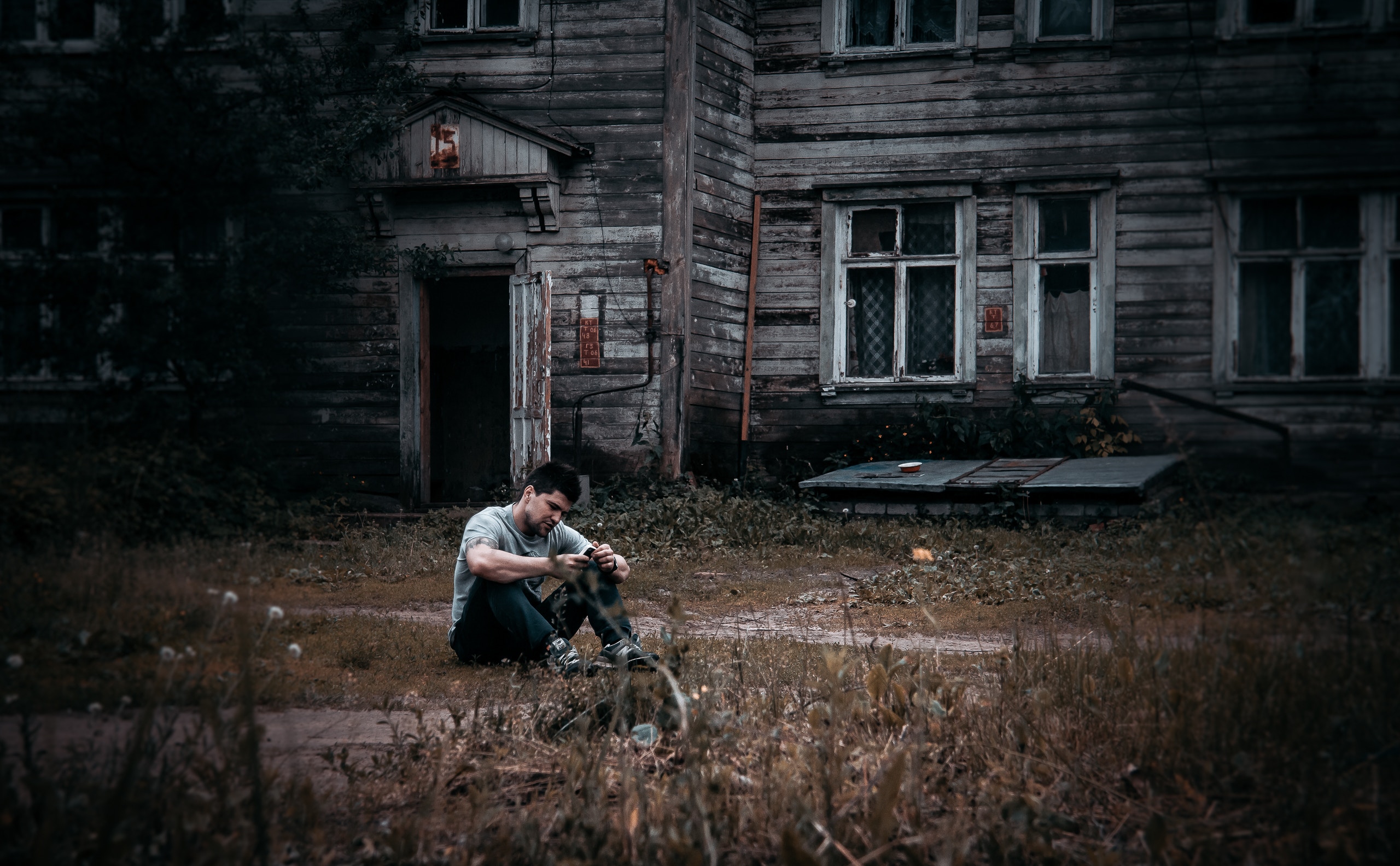 Haunted homes exist everywhere, whether you believe in the paranormal world or not. Brad Roemer Realtor always discloses these sightings, learn how.